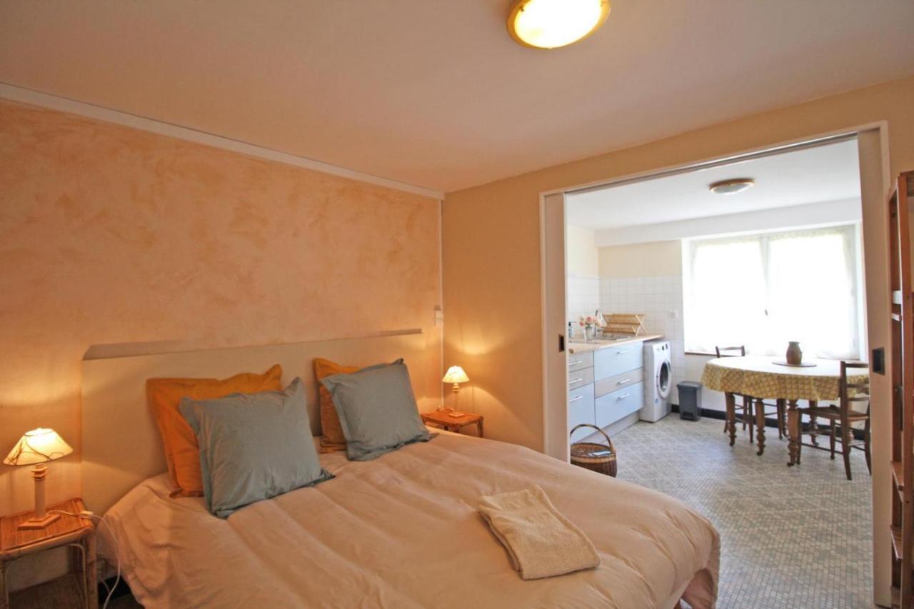 Les Vieux Fourneaux Bed & Breakfast Nantiat Ngoại thất bức ảnh